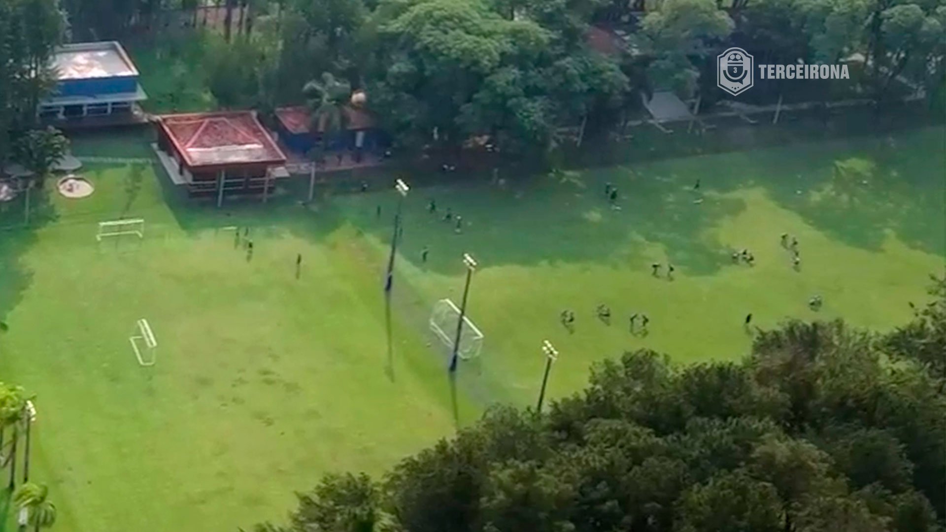 Treino do Londrina à distância