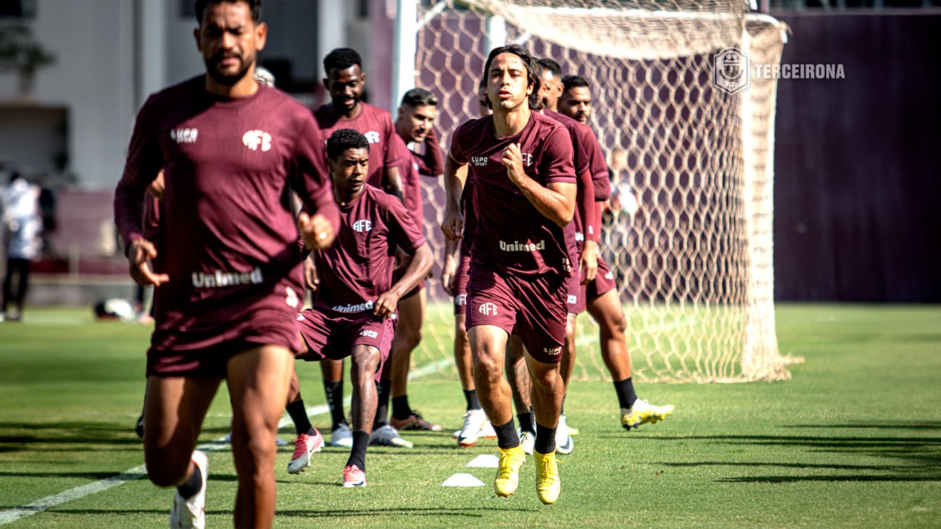 Com reforço, Ferroviária viaja para enfrentar o Figueirense