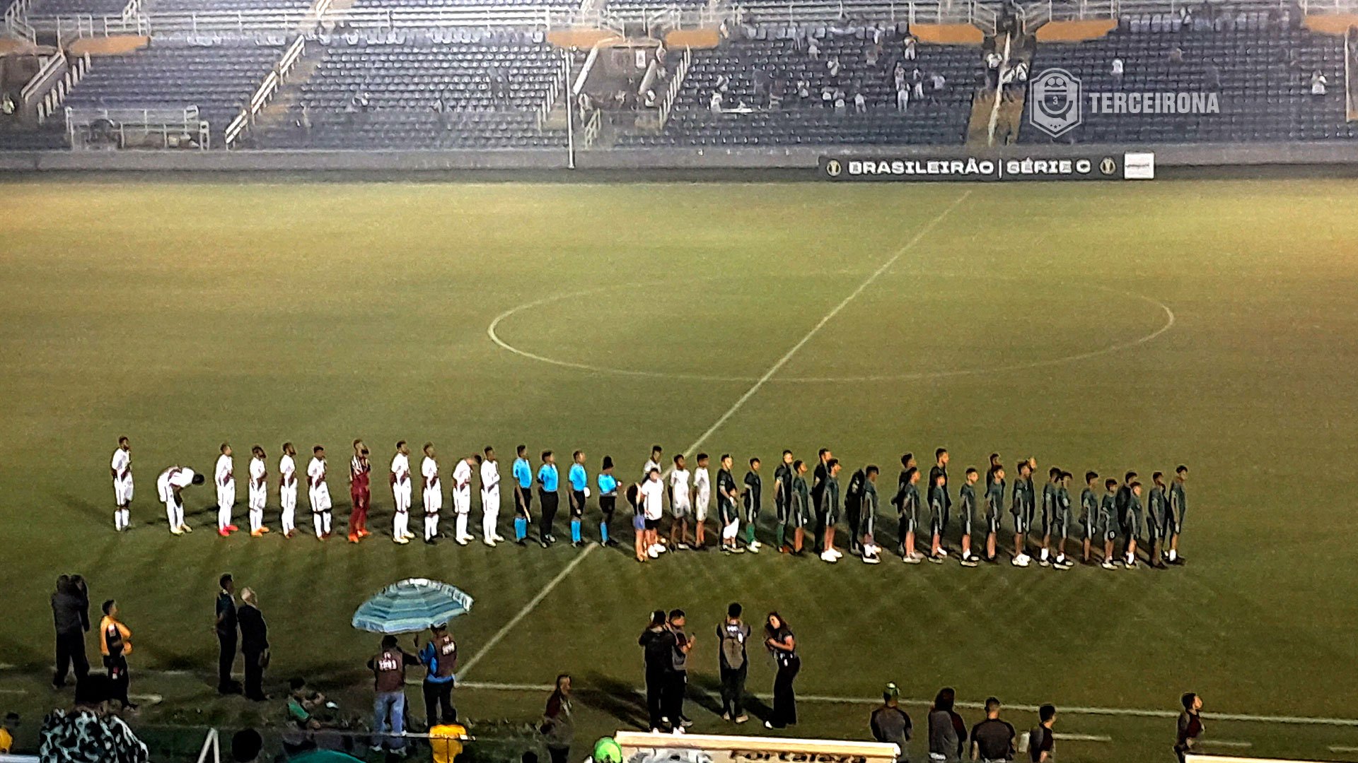 Floresta sofre gol nos acréscimos e chega a sexta derrota seguida