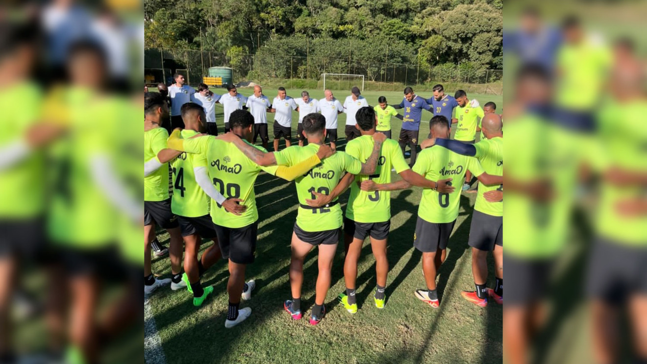 Após goleada, São Bernardo treina visando a Aparecidense-GO