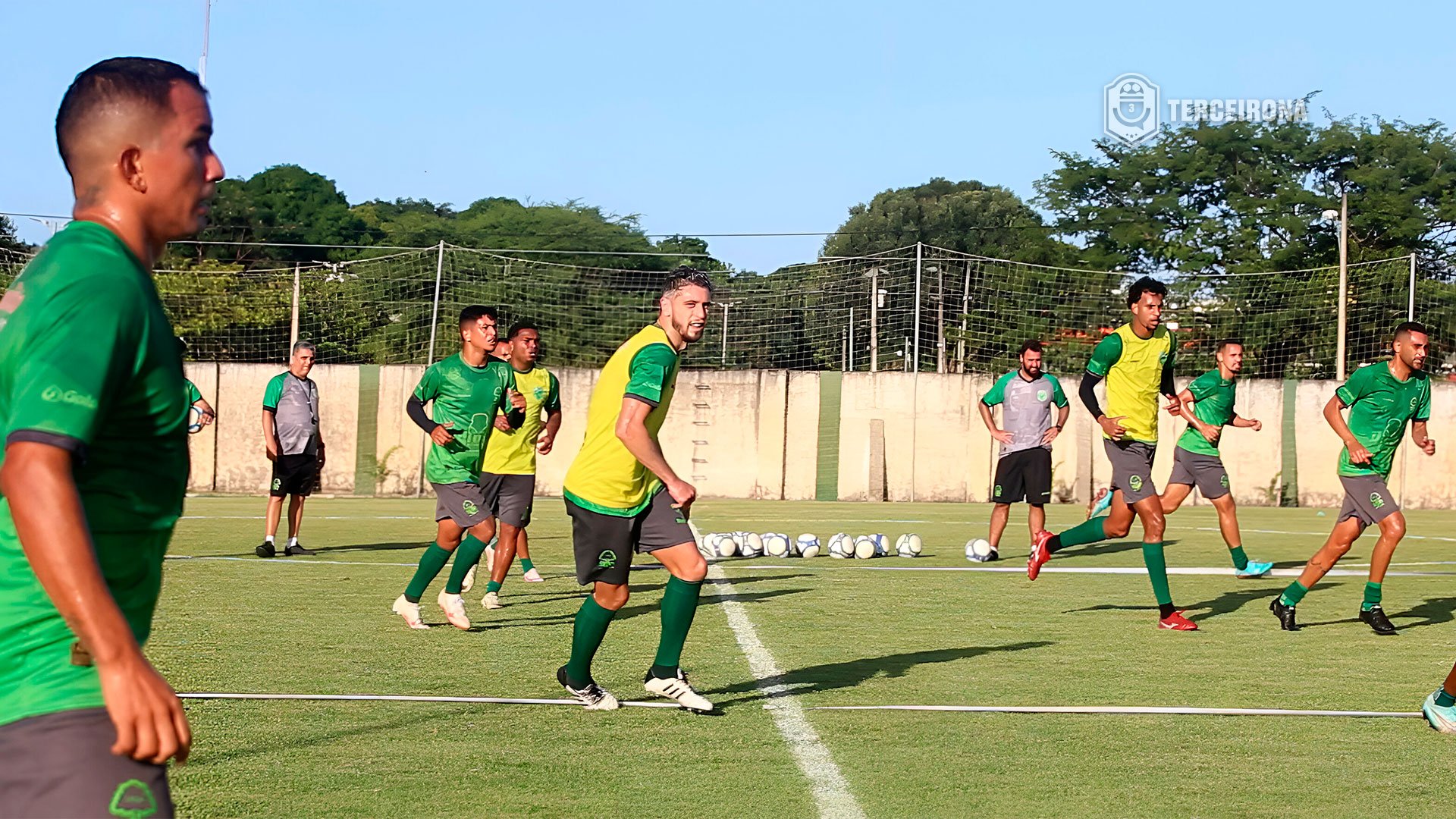 Em momentos opostos na Série C, Floresta e Confiança se enfrentam