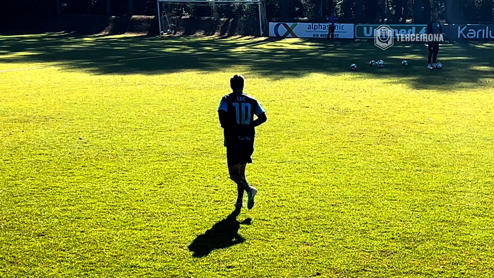 Mesmo em má fase, Rafael Longuine é mantido no time titular