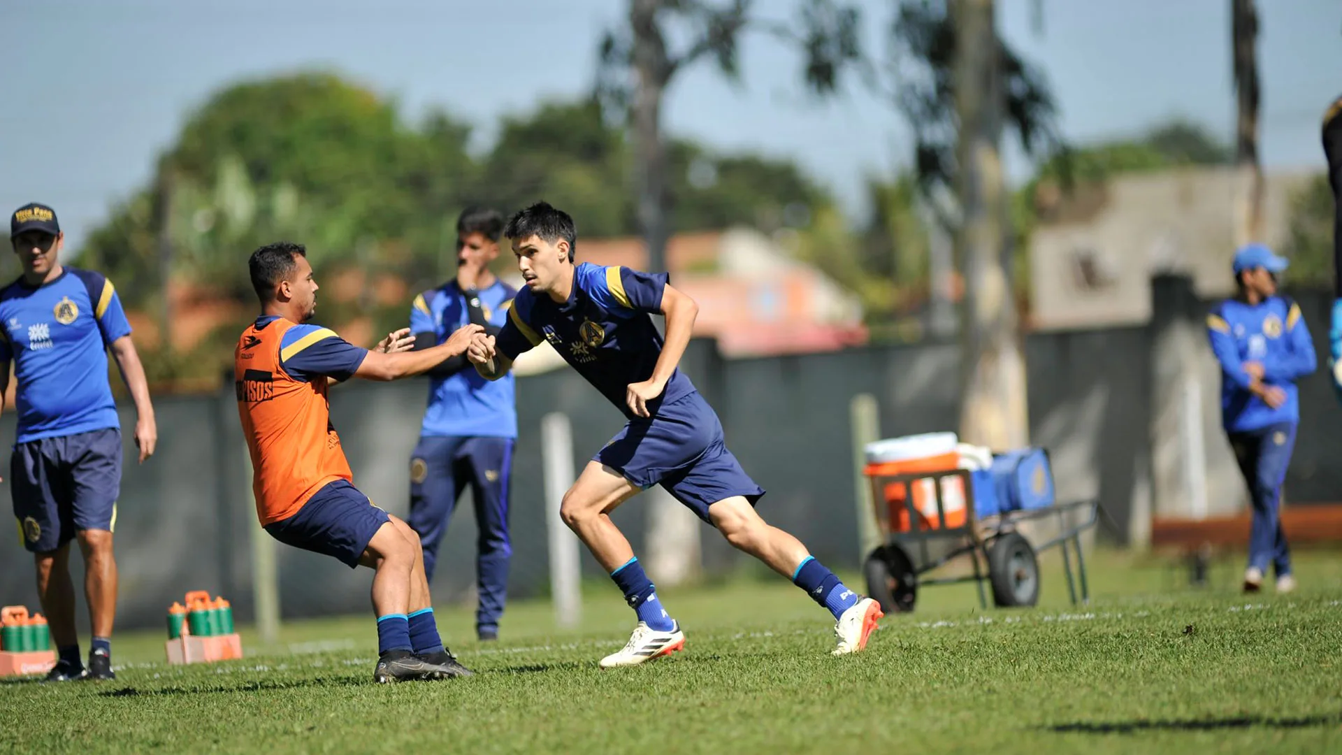 Aparecidense treino