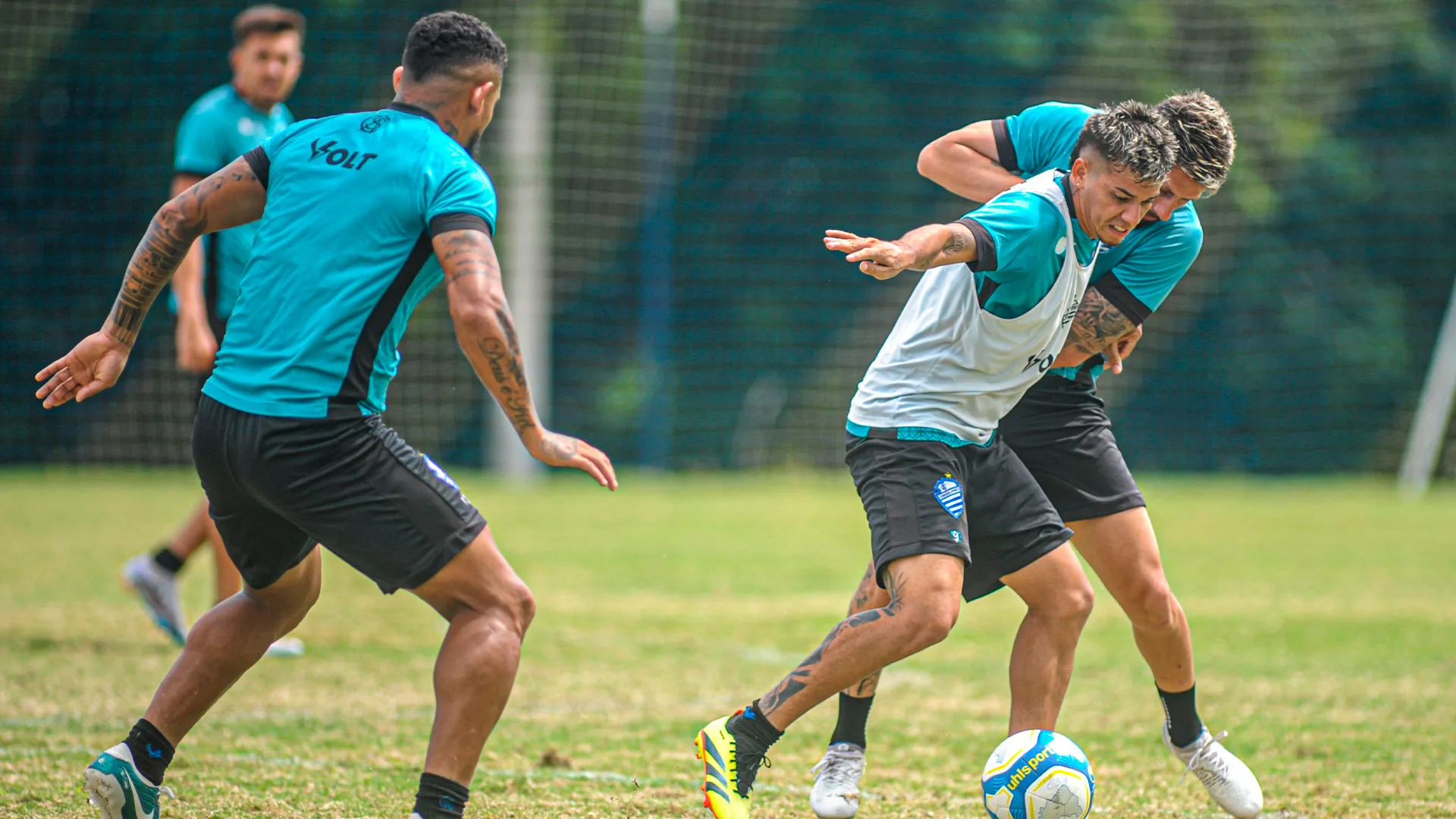 CSA treino Gustavo Nicola