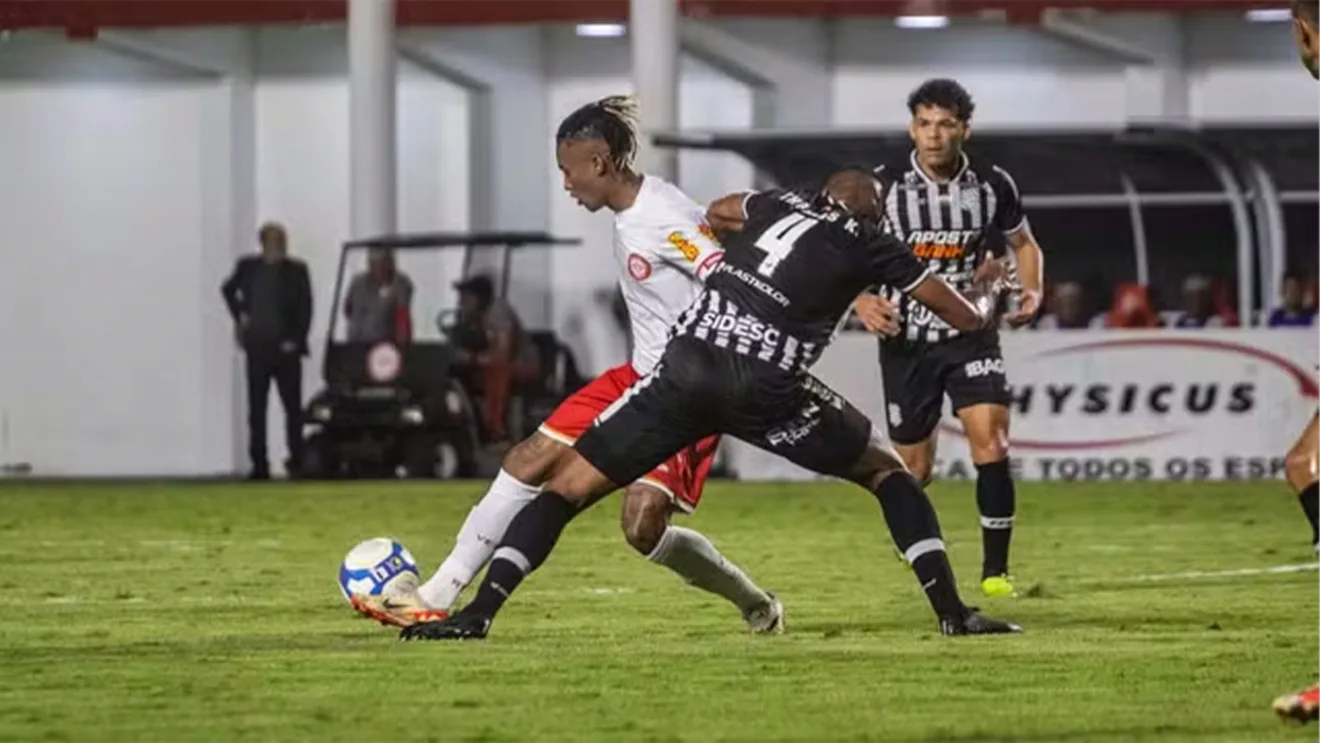 Figueirense Tombense Thomás Kayck Felipinho